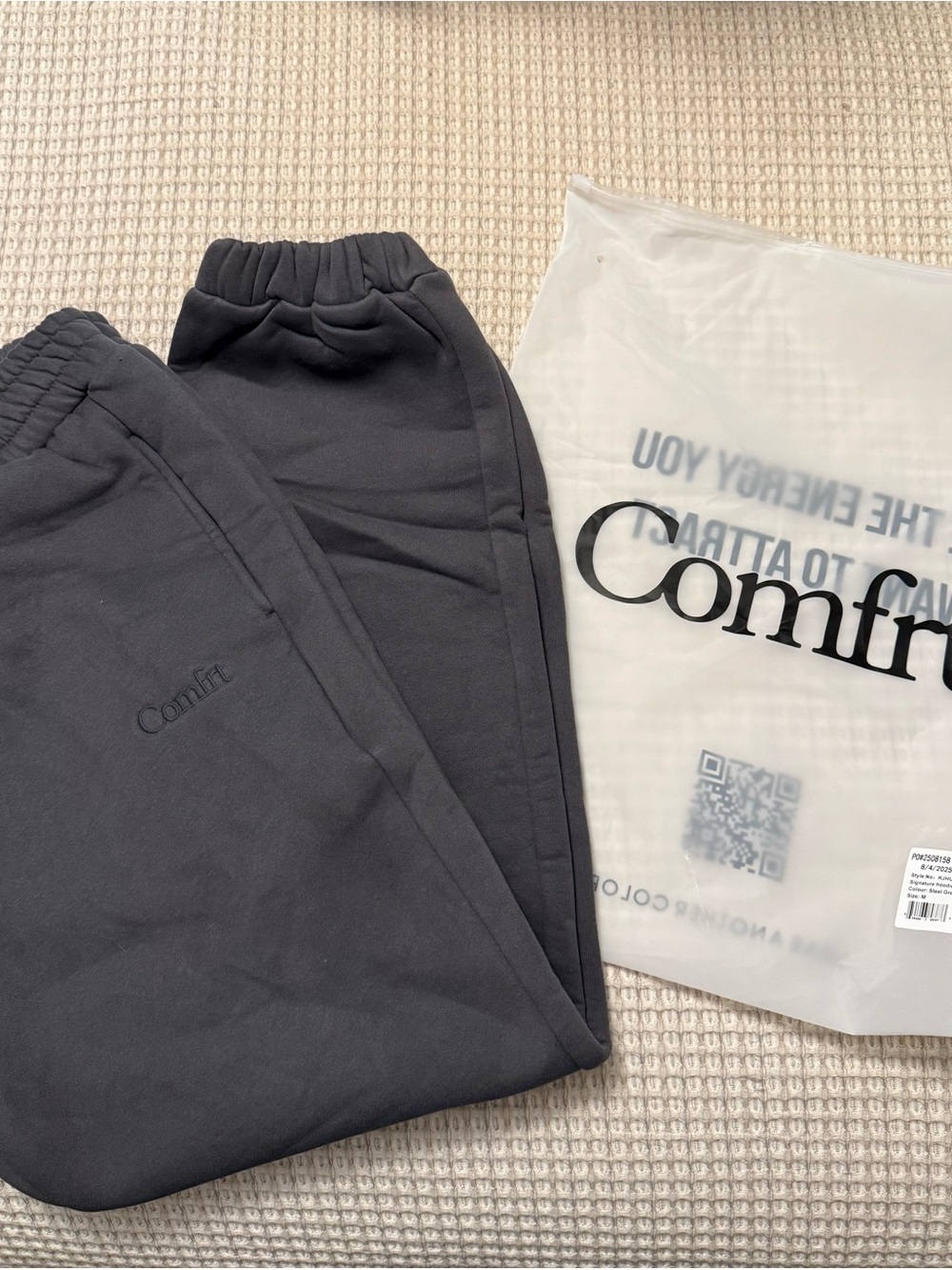 Comfort Embroidered Men's Jogger Pants — Charcoal Black
